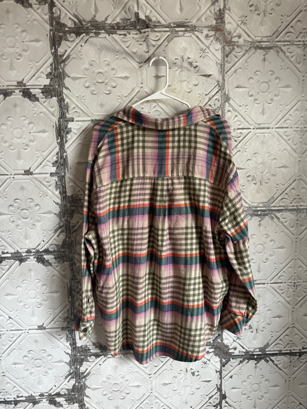 wild fable Multi-Color Plaid Button-Down Shirt - Picture 4 of 5